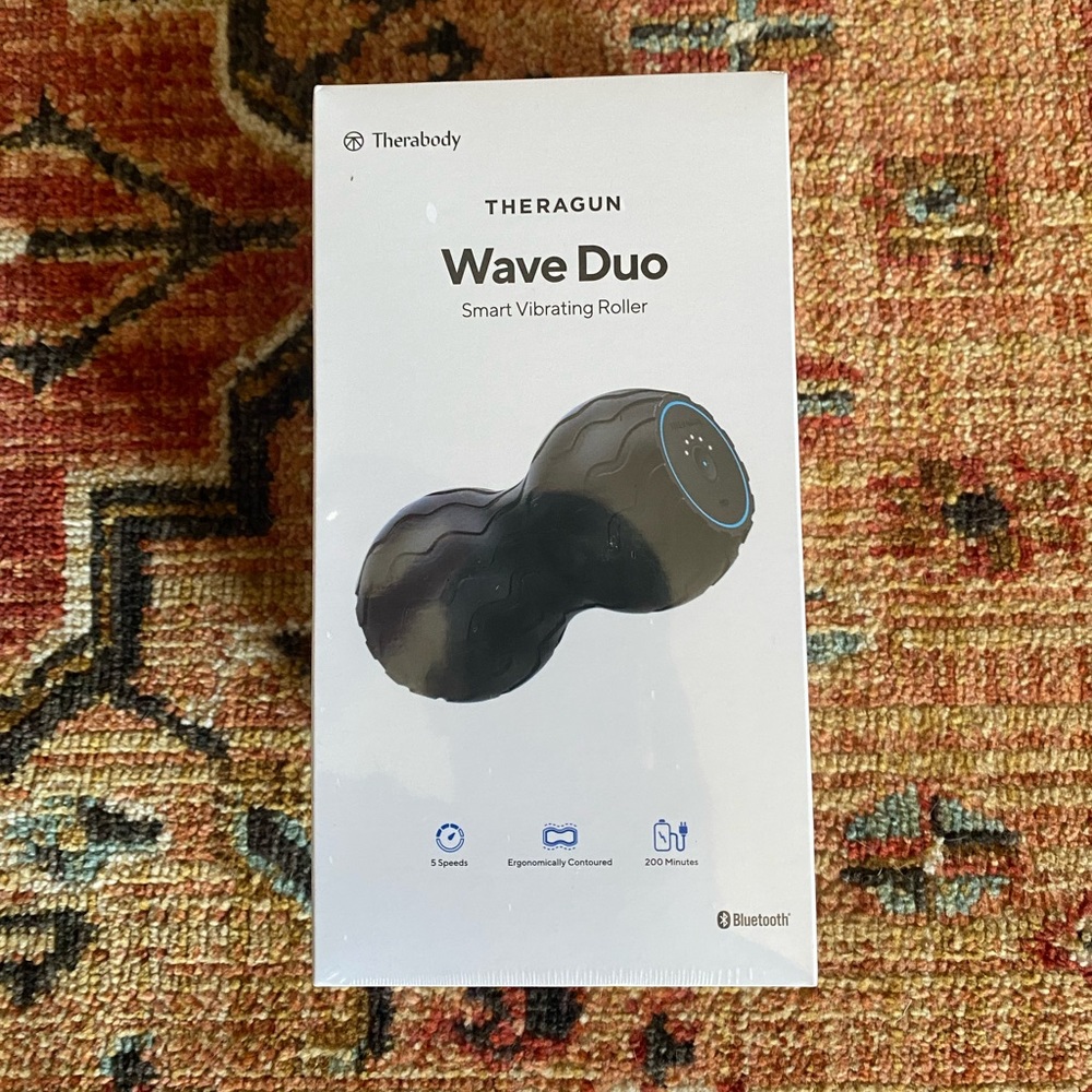 Therabody Theragun Wave Duo Massage Roller